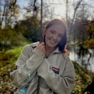 Meet your Posher, Grace